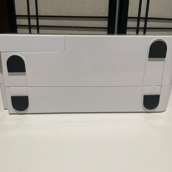 Kylinton YS-1602 portable mini sewing machine - Working - Picture 9 of 11